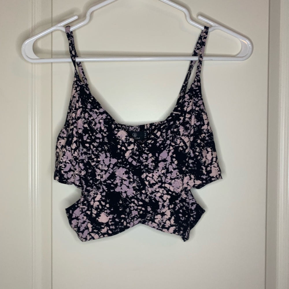 purple and black volcom cropped shirt
